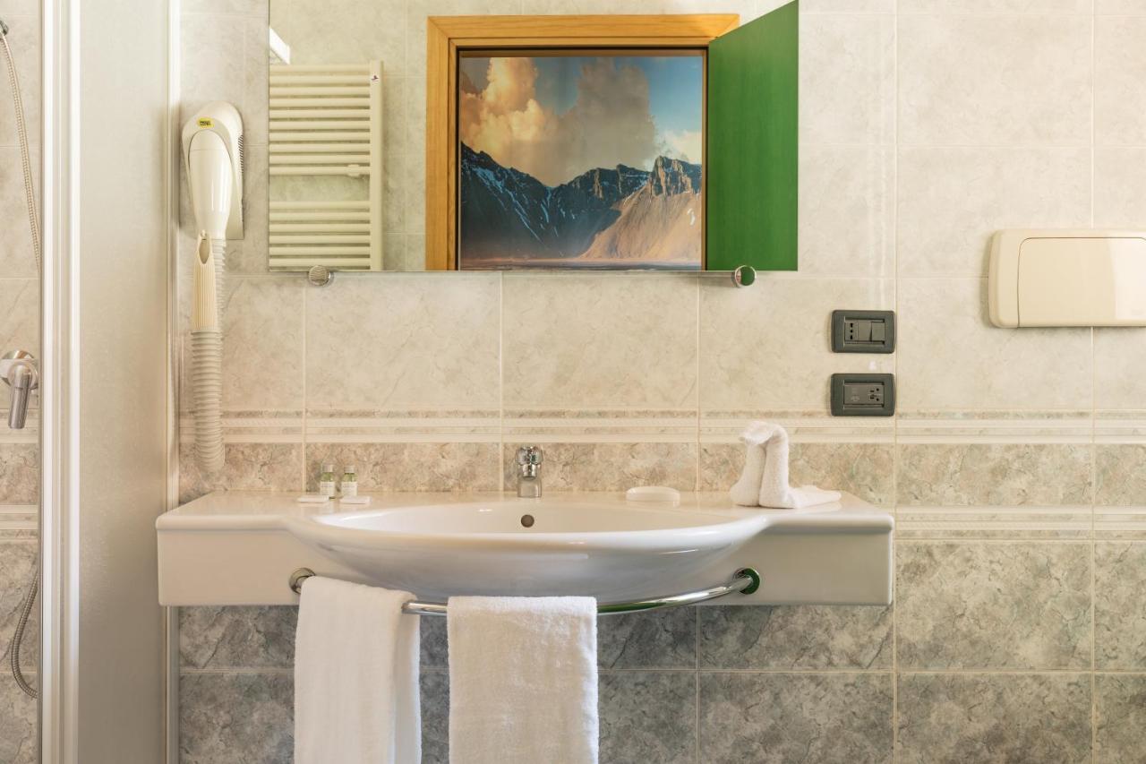 Hotel City Verona San Giovanni Lupatoto Esterno foto